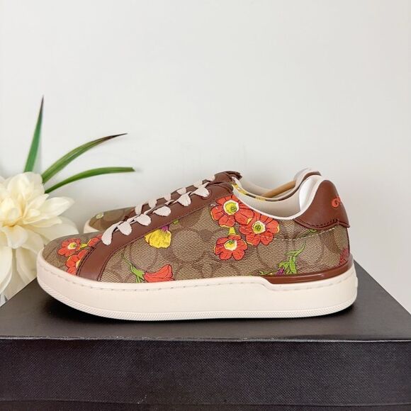 NWT Coach Clip Low Top Sneaker In Signature Canvas With Floral Print size US6 - Picture 5 of 12